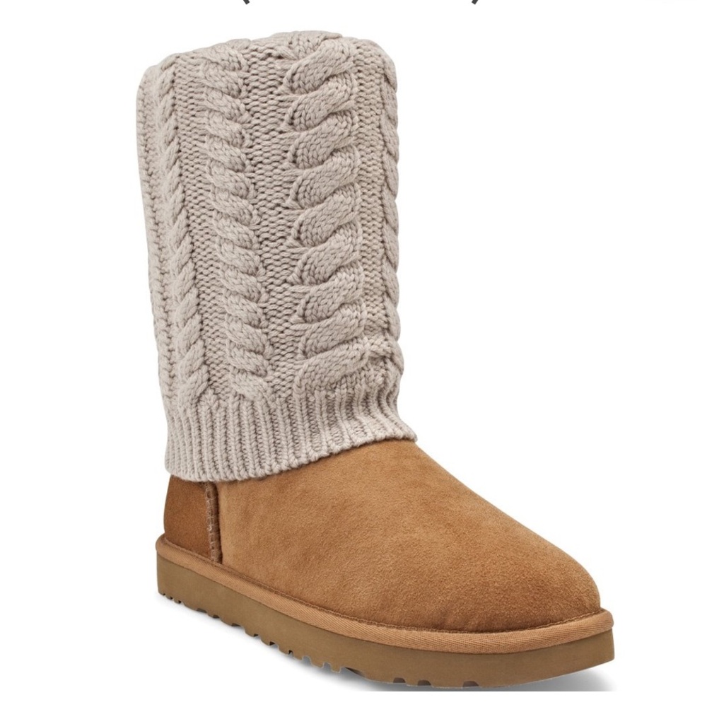 The UGG® Tularosa Route Boot with Detachable Merino wool cable knit cuff